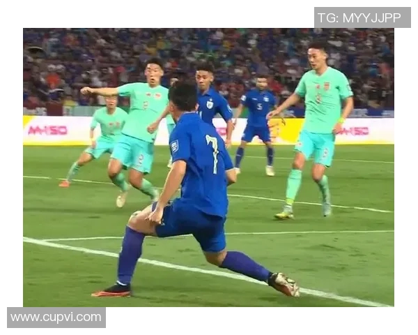 武磊精彩头球破门助力球队逆转胜利展现超强竞技状态