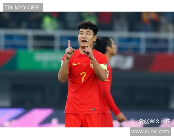 武磊助力中国足协杯精彩对决展现足球魅力与团队精神 武磊助力中国足协杯精彩对决展现足球魅力与团队精神