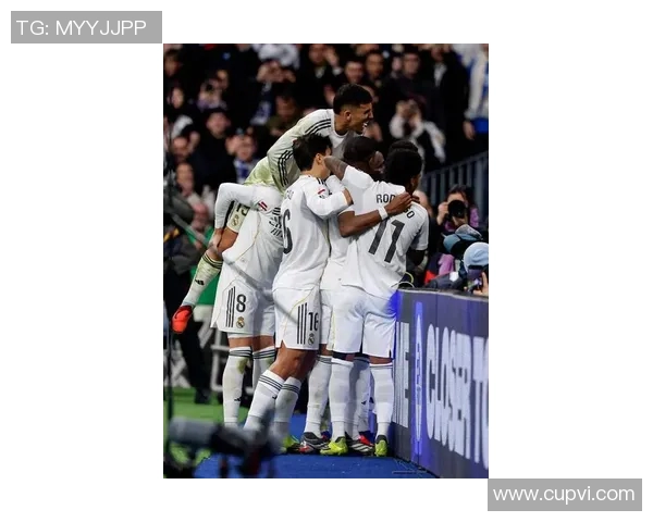 姆巴佩和马夏尔联袂领衔巴黎前锋线,重返巴西世界杯舞台再战巅峰 姆巴佩和马夏尔联袂领衔巴黎前锋线,重返巴西世界杯舞台再战巅峰